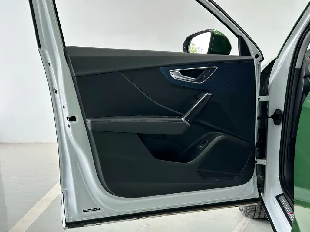 Audi Q2L 2024 35 TFSI Entry Dynamic - фото 23