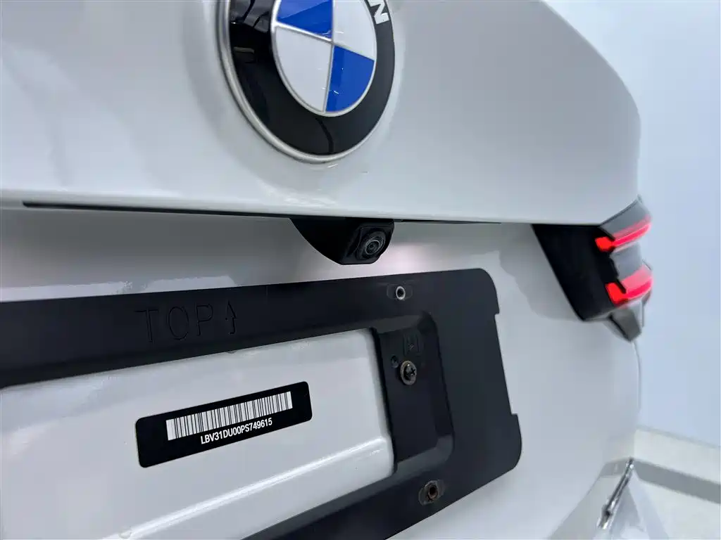 BMW X3 2023 xDrive30i Leading Edition M Night Shadow Package