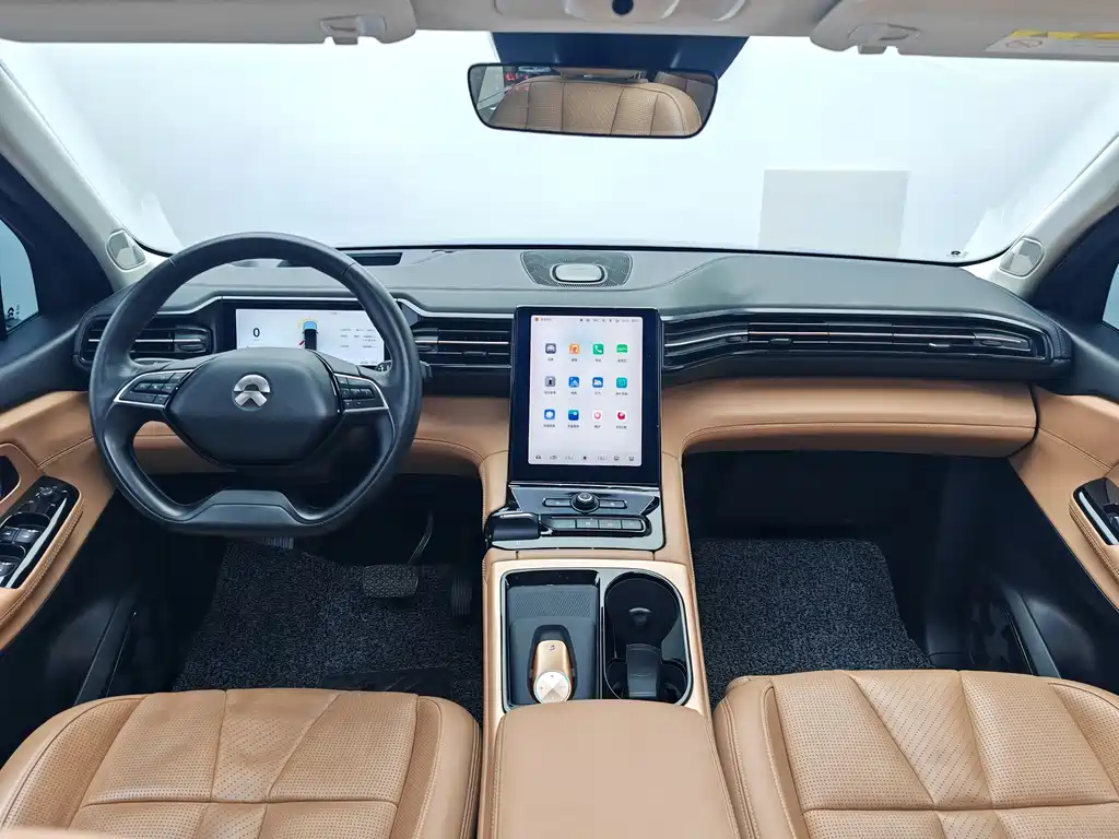NIO ES8 2018 355km Base Edition 7-Seater