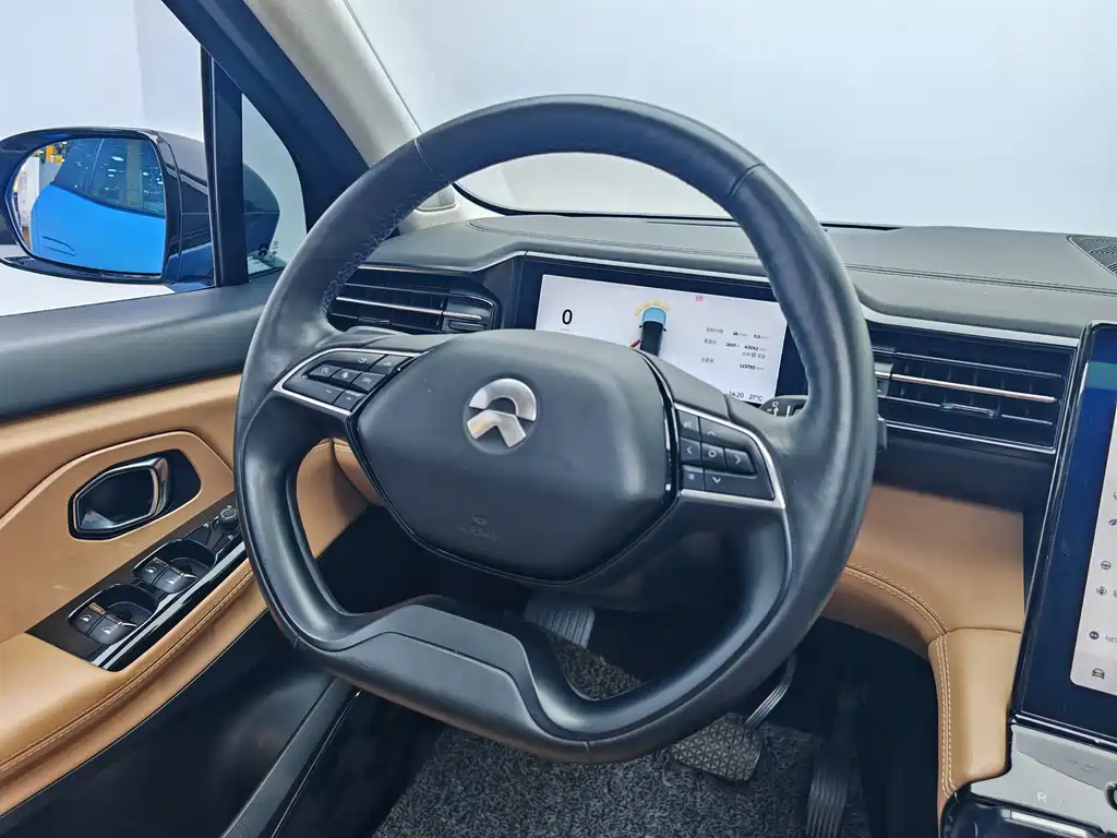 NIO ES8 2018 355km Base Edition 7-Seater