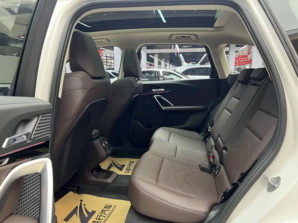 BMW iX1 2023 eDrive25L X Design Package