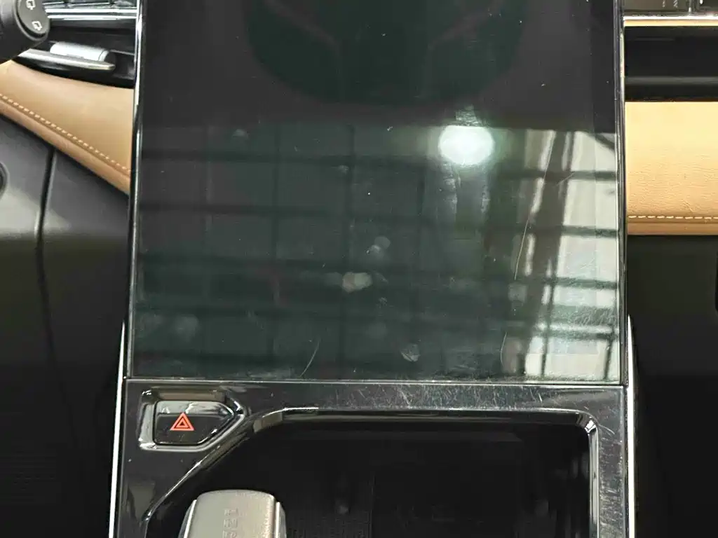 Geely Boyue L 2023 2.0TD DCT Flagship