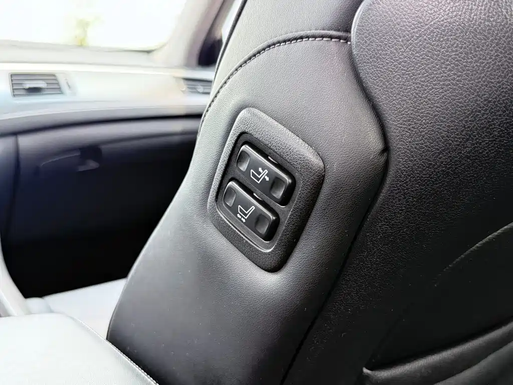 Spirior 2015 2.4L Noble Edition