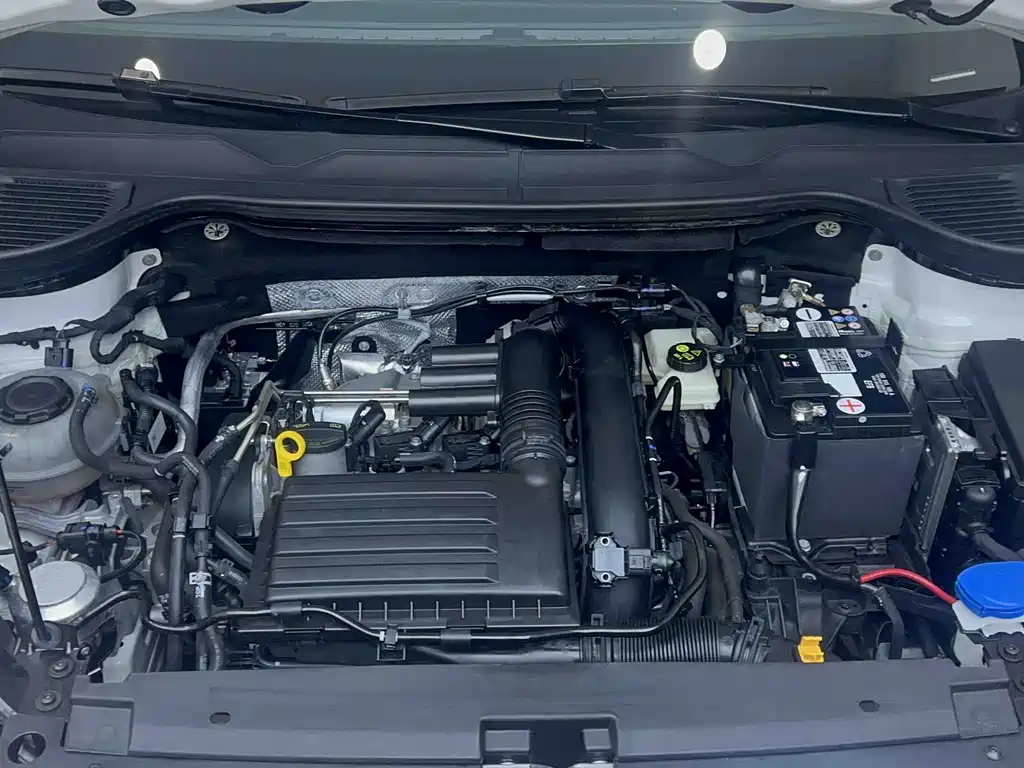 Volkswagen Tharu 2021 280TSI FWD Luxury Plus