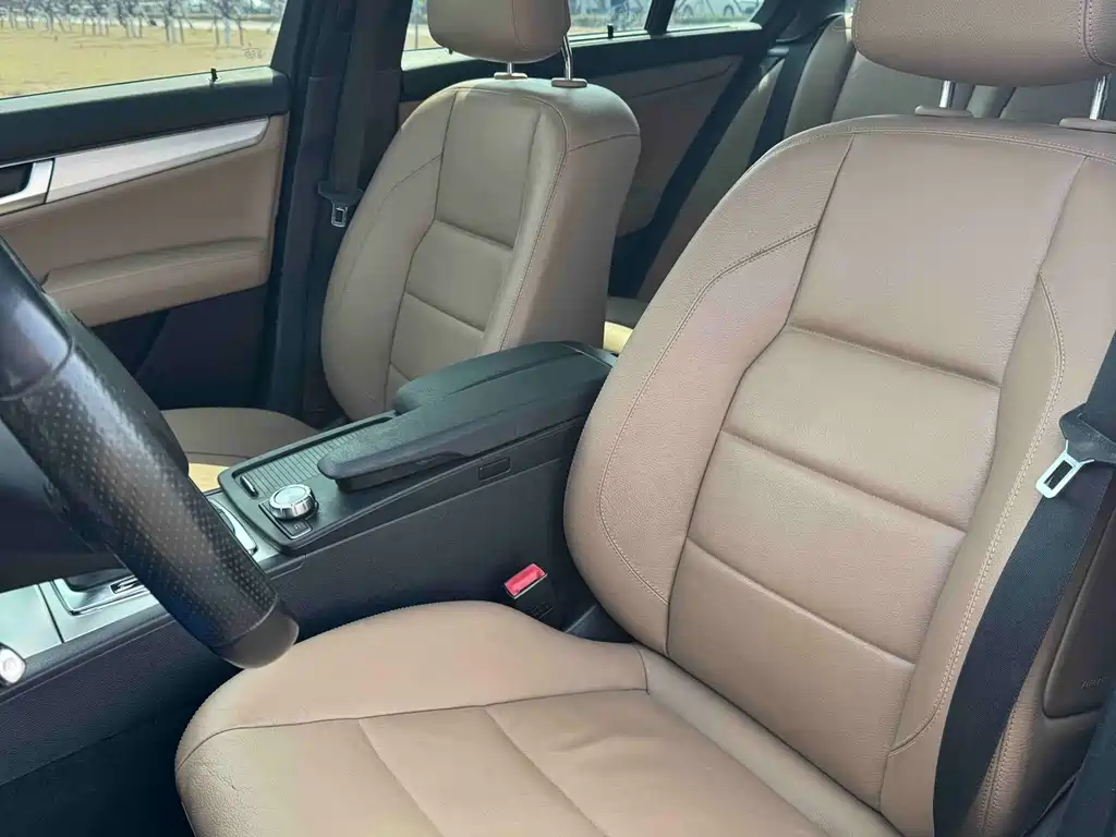 Mercedes-Benz C-Class 2011 C 200 Fashion Estate