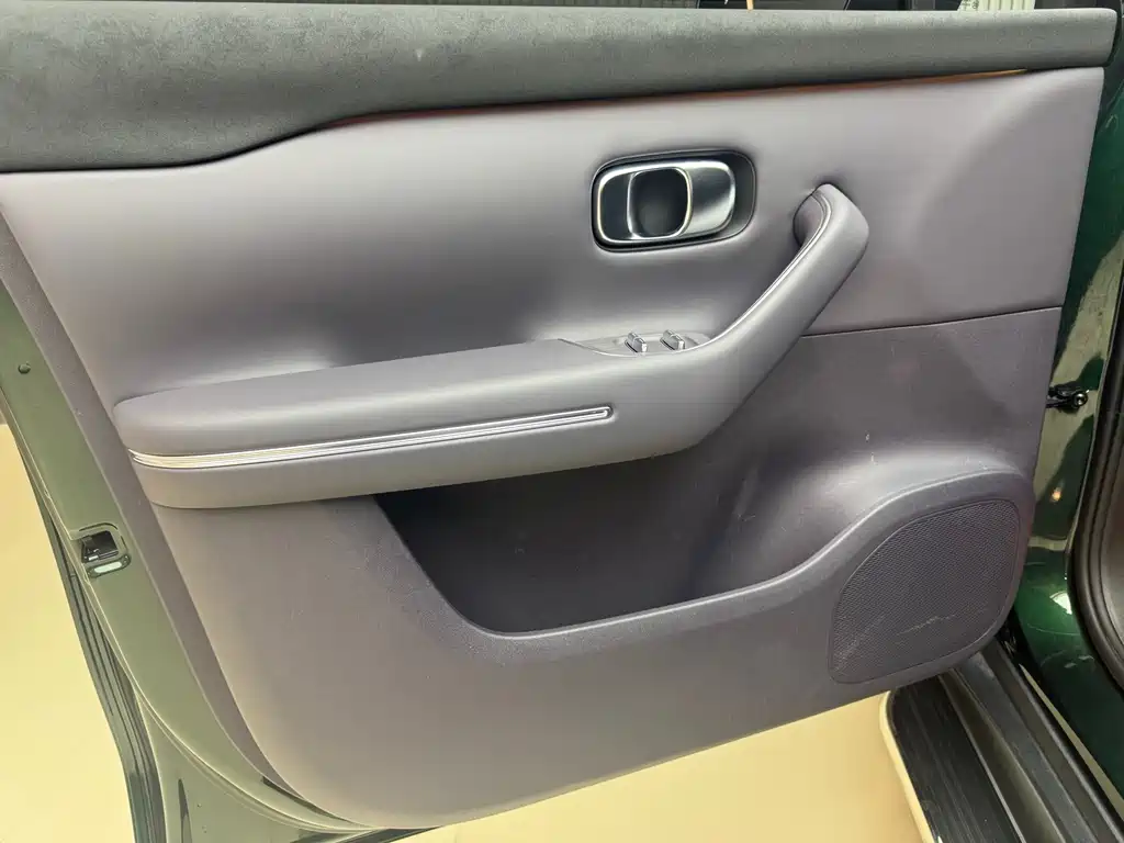 Leapmotor C16 2024 EREV 200 Premium Edition