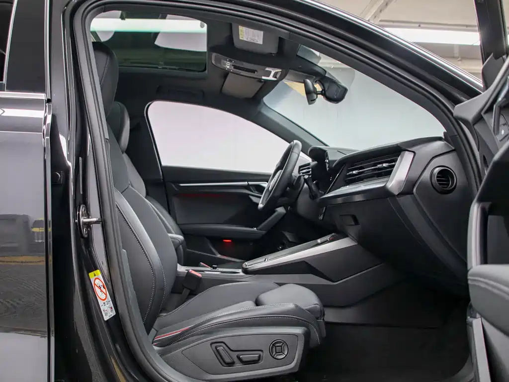 Audi A3 2022 Sportback 35 TFSI Fashion Sport