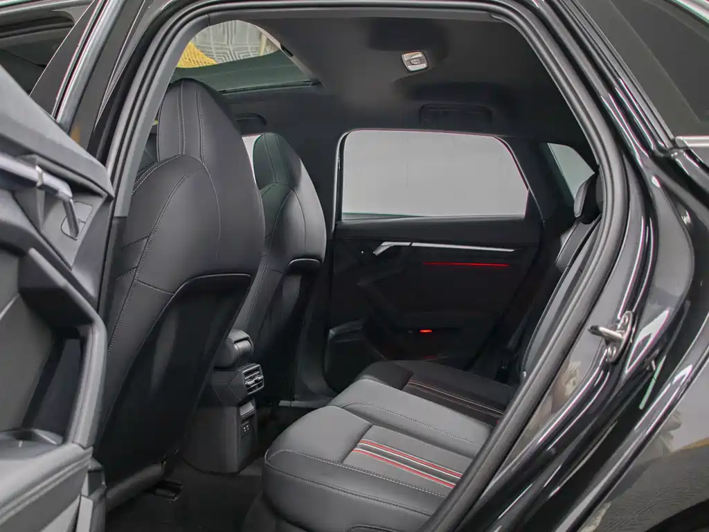 Audi A3 2022 Sportback 35 TFSI Fashion Sport