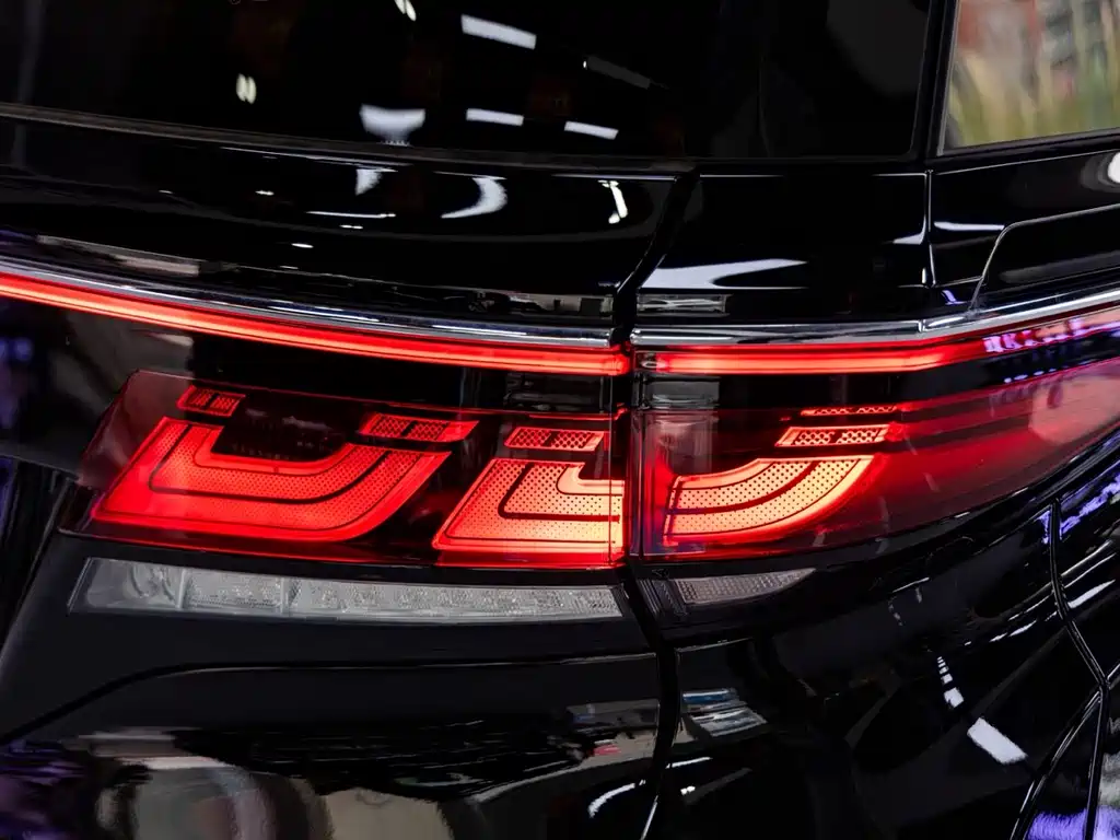 Toyota Vellfire 2024 Crown Hybrid 2.5L Supreme Edition