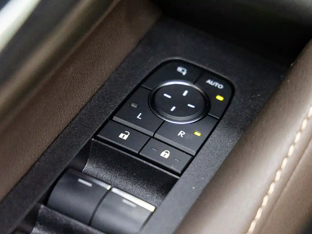 Toyota Vellfire 2024 Crown Hybrid 2.5L Supreme Edition