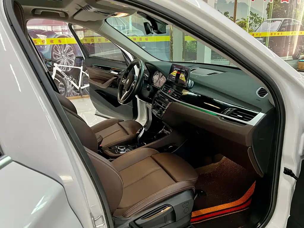 BMW X1 2020 sDrive20Li Premium
