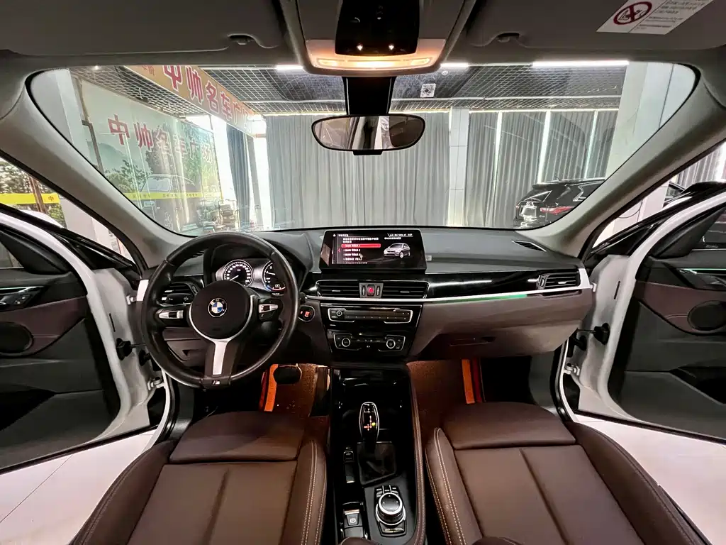 BMW X1 2020 sDrive20Li Premium