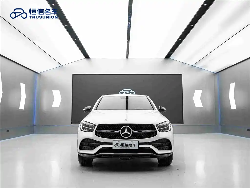 Mercedes-Benz GLC Coupe 2021 GLC 300 4MATIC Coupe SUV