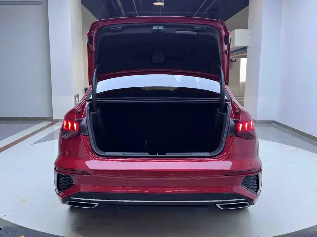 Audi A3L Limousine 35 TFSI Fashion Sport Edition 2023 Facelift