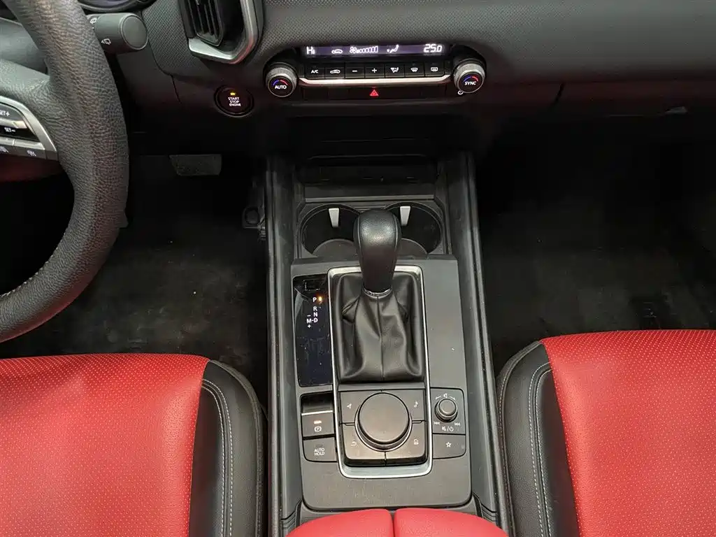 Mazda CX-50 2023 2.0L Leading Edition