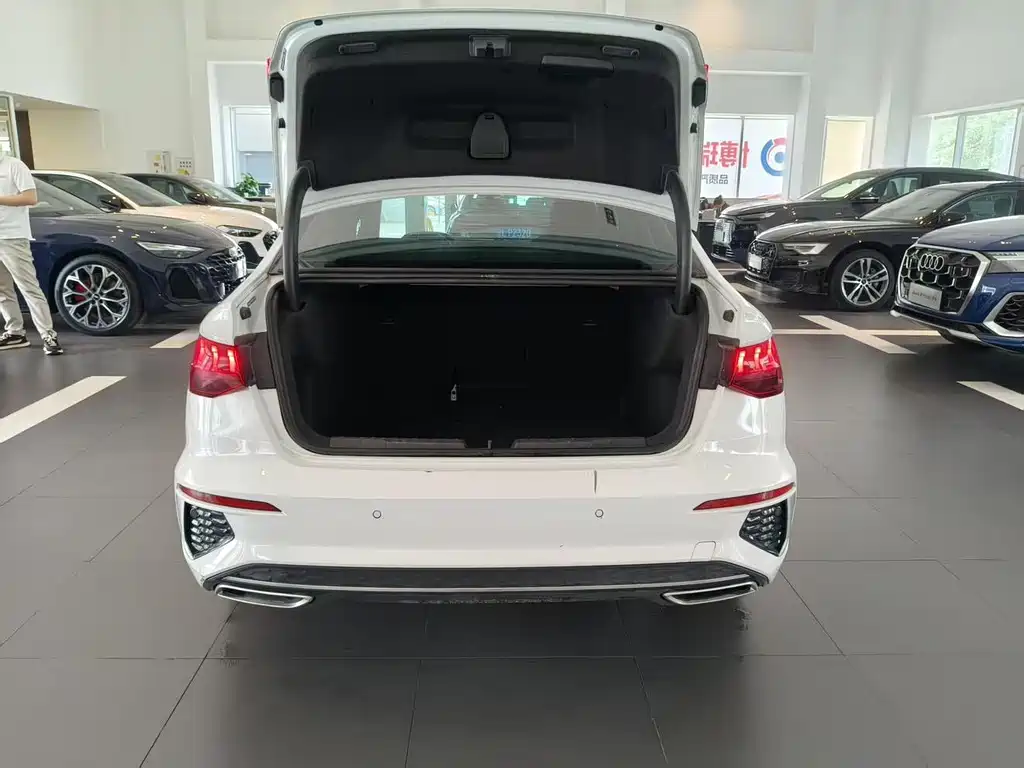 Audi A3L Limousine 35 TFSI Fashion Sport