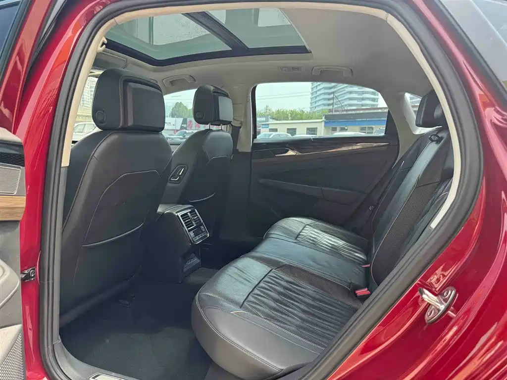 Volkswagen Passat 2019 330TSI Luxury Edition China V
