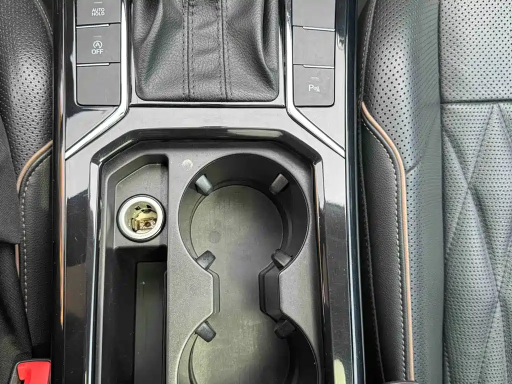 Volkswagen Passat 2019 330TSI Luxury Edition China V