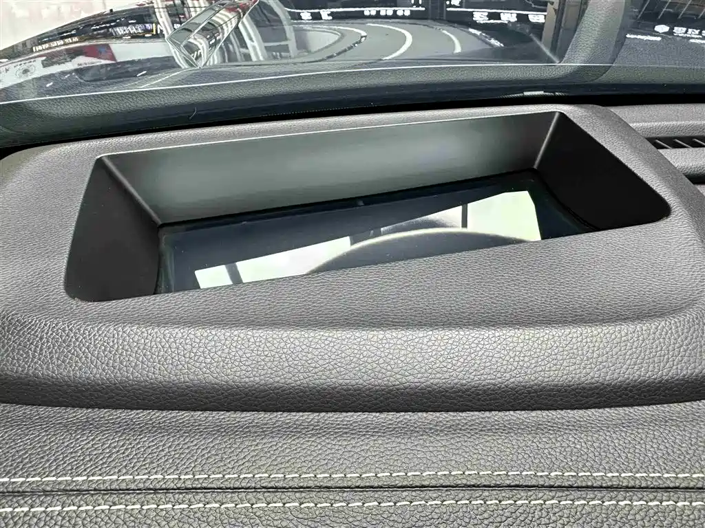 GAC Trumpchi GS8 2022 Pilot Series 2.0TGDI AWD Supreme Edition (7-Seater)