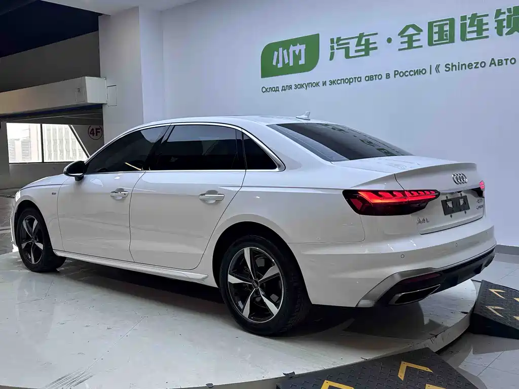 Audi A4L 2022 35 TFSI Fashion Dynamic