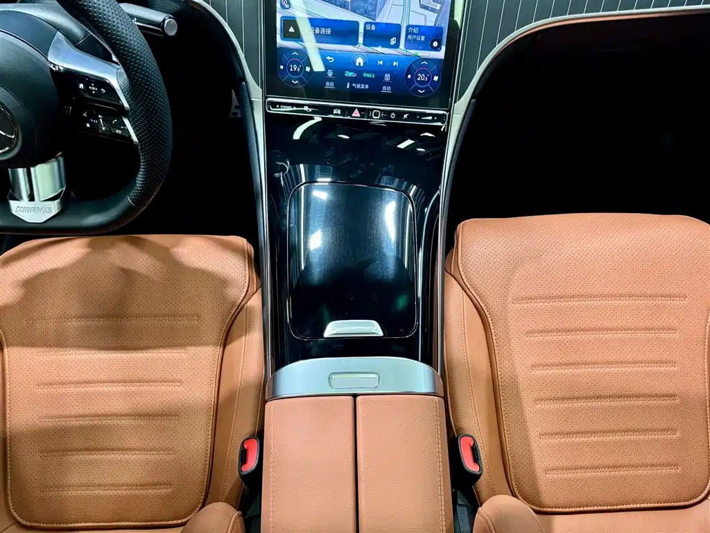 Mercedes-Benz GLC 2024 GLC 300 L 4MATIC Dynamic 5-seater