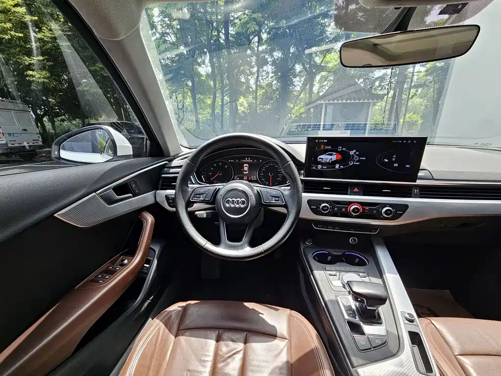 Audi A4L 2017 Plus 40 TFSI Fashion Edition