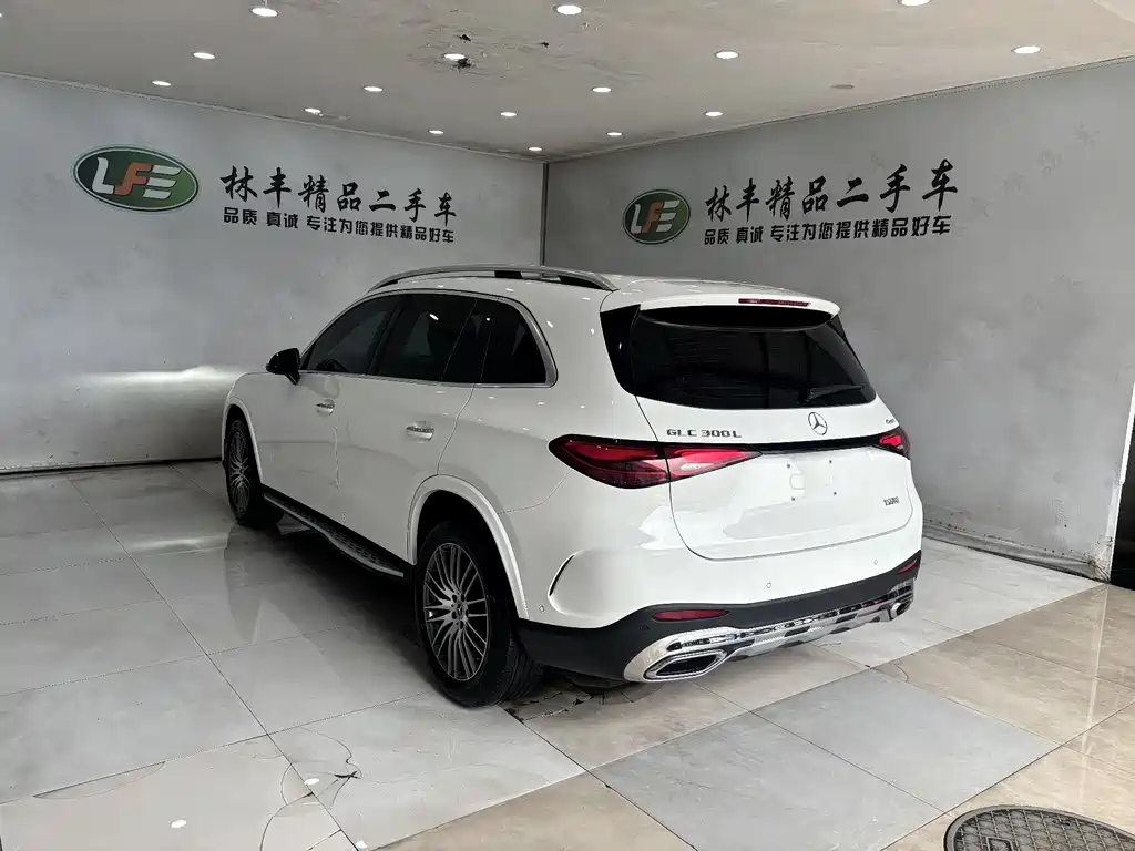 Mercedes-Benz GLC 300 L 4MATIC Dynamic 5-Seater 2025