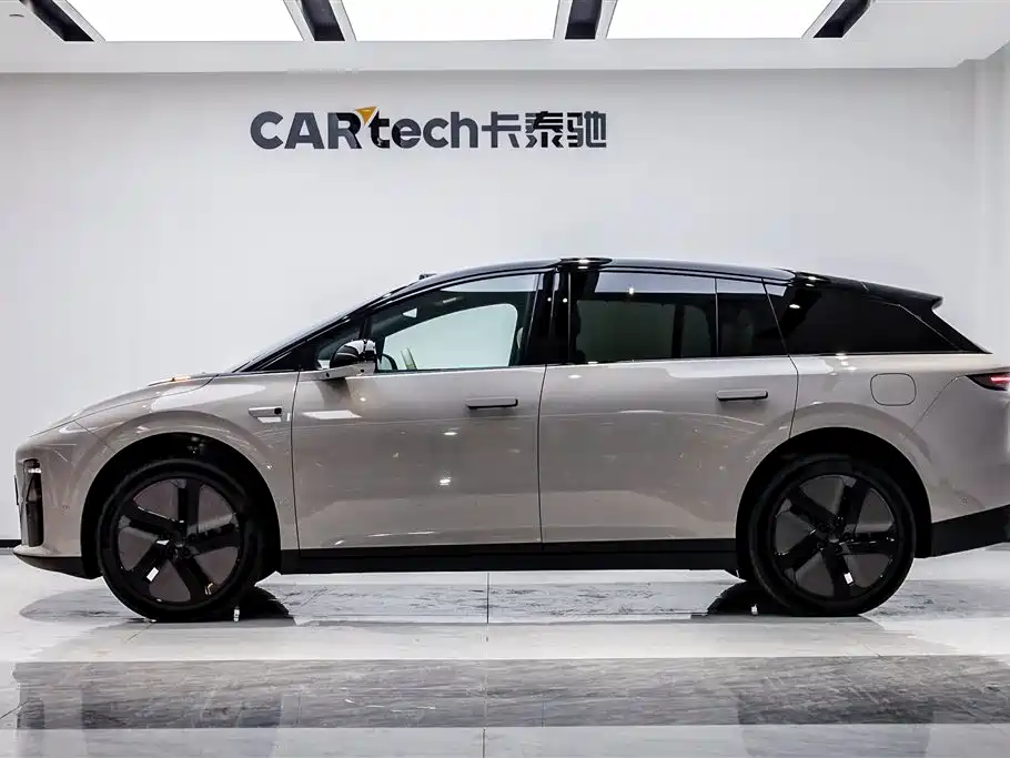 Li Auto i6 2025 RWD Standard Edition
