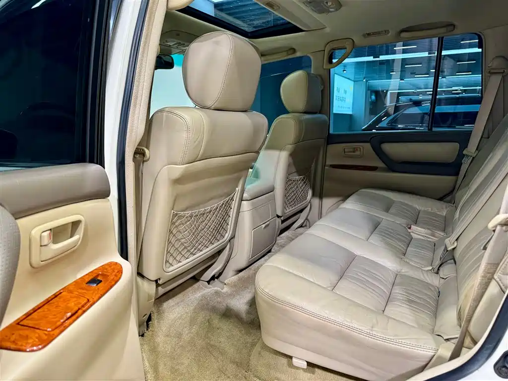 Land Cruiser 2005 4.7L Automatic VX-R