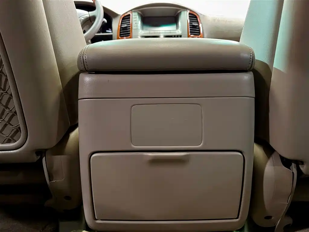 Land Cruiser 2005 4.7L Automatic VX-R
