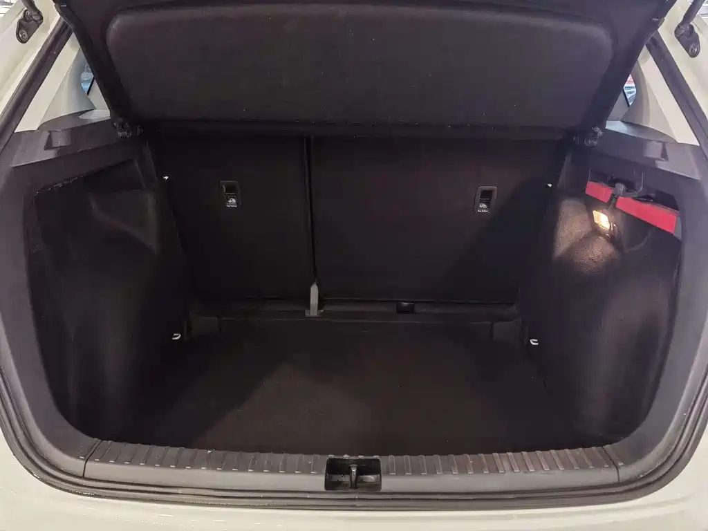 Volkswagen Tharu 2021 280TSI FWD Fashion Edition