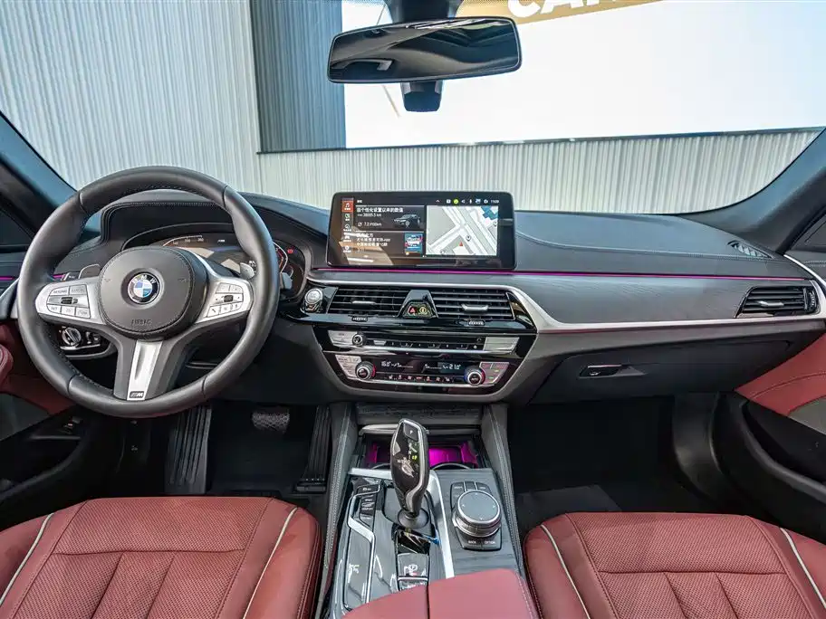 BMW 5 Series 2023 530Li Leading Edition M Sport Package - фото 26