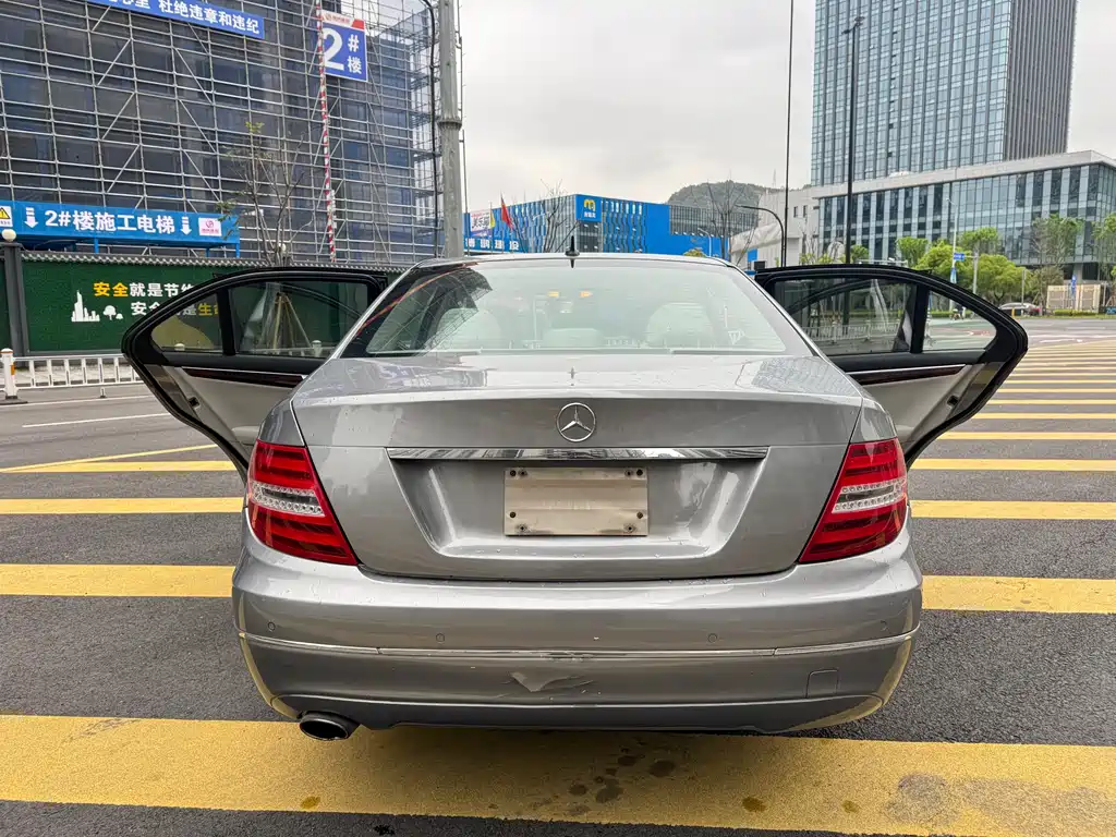 Mercedes-Benz C-Class 2013 C 260 CGI Elegance