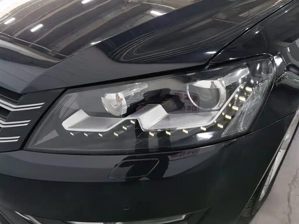 Passat 2011 1.8TSI DSG Yuzun Edition