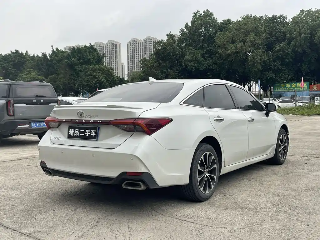 Toyota Avalon 2022 2.5L Luxury Edition