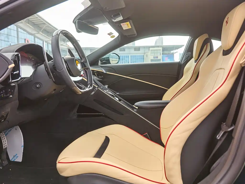 Ferrari Roma 2020 3.9T V8