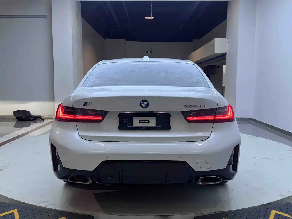 BMW 3 Series 2023 320Li M Sport Package - фото 5