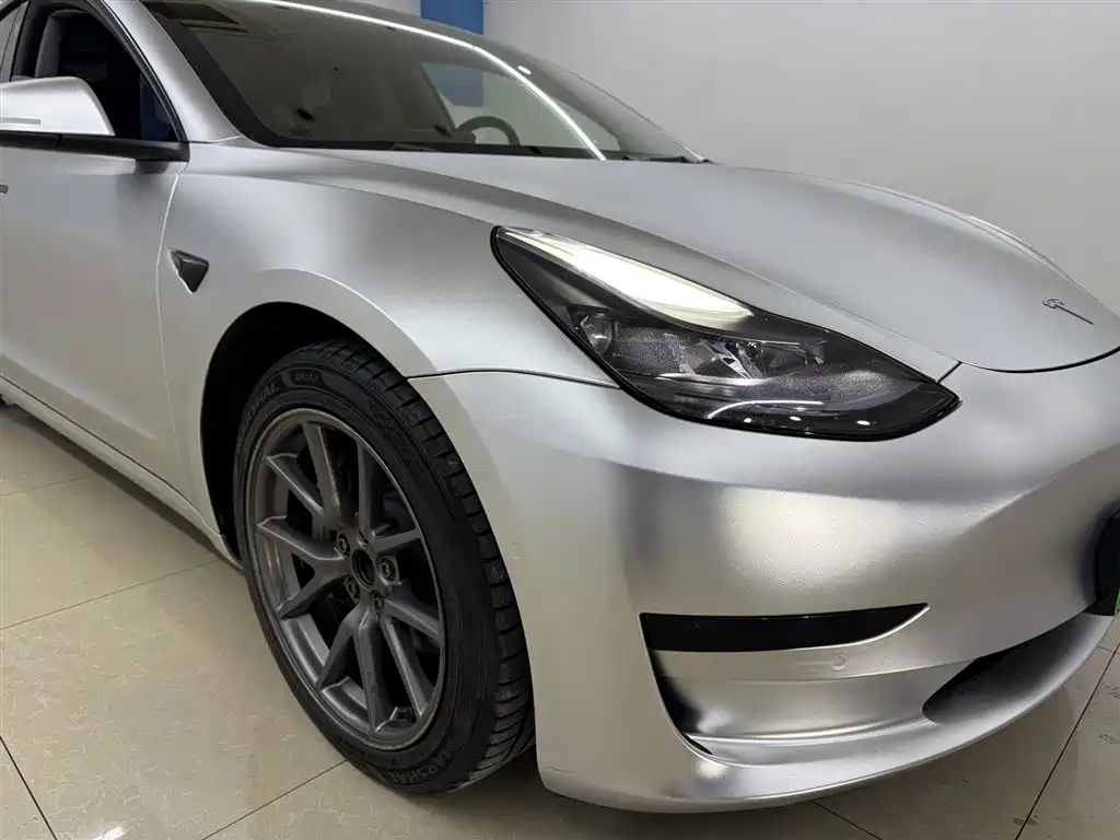 Model 3 2022 Rear-Wheel Drive