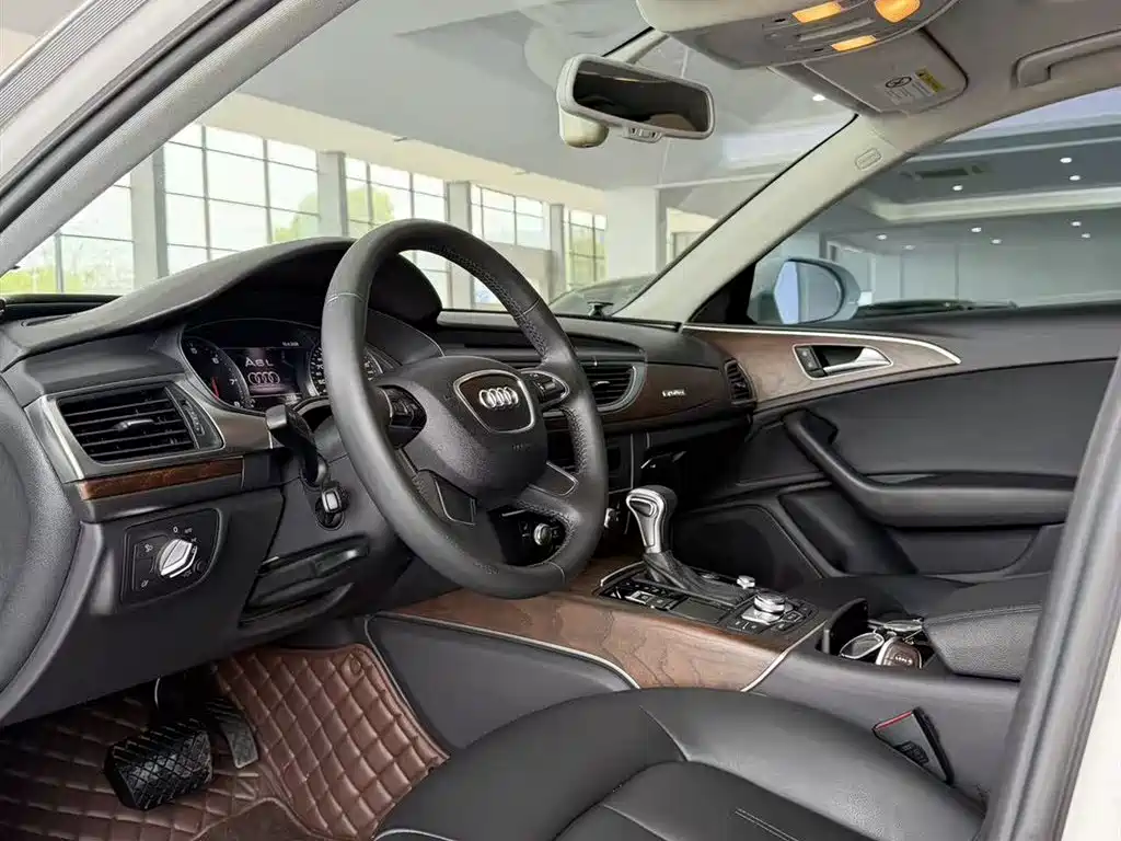Audi A6L 2014 TFSI Comfort
