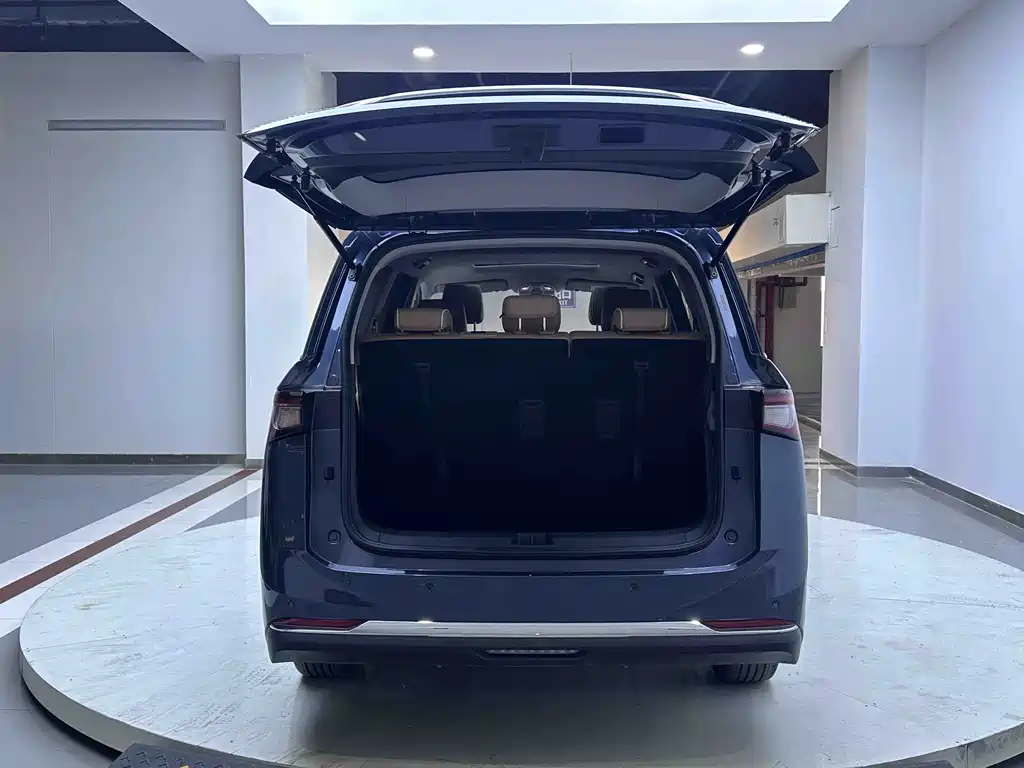 Wuling Jiachen 2022 1.5T CVT Exclusive Flagship Edition