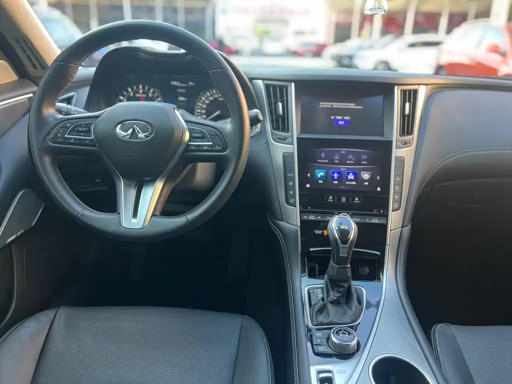 Infiniti Q50L 2021 2.0T Jinxiang Edition
