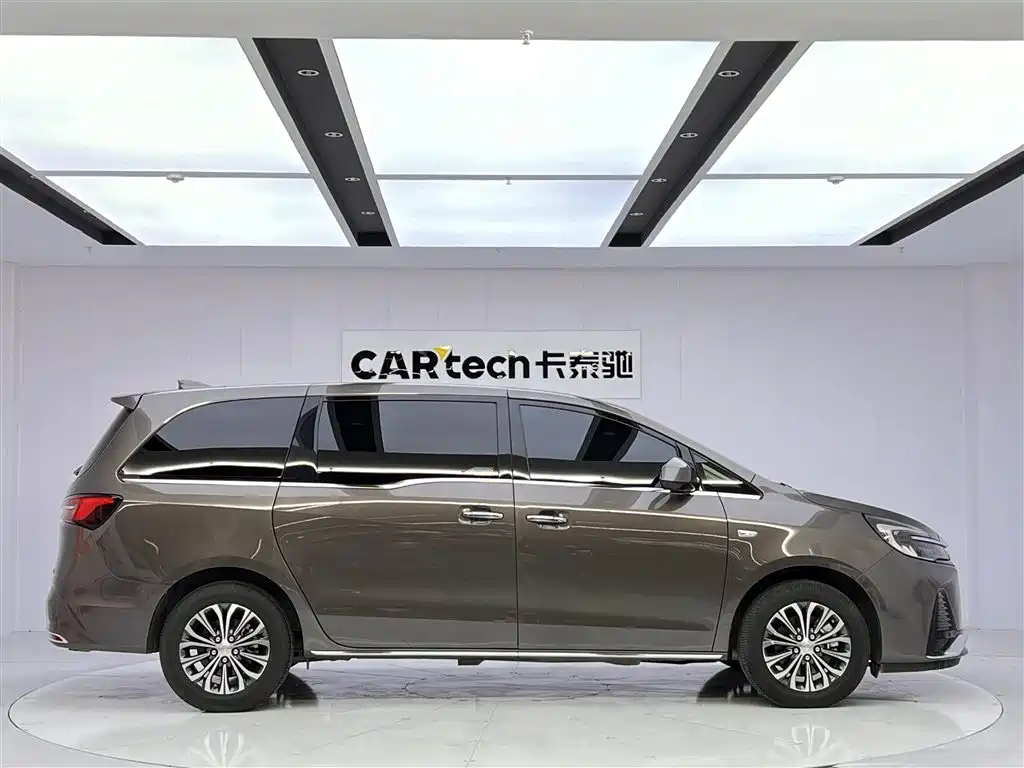 Buick GL8 2023 Facelift Land Business Class Luxury