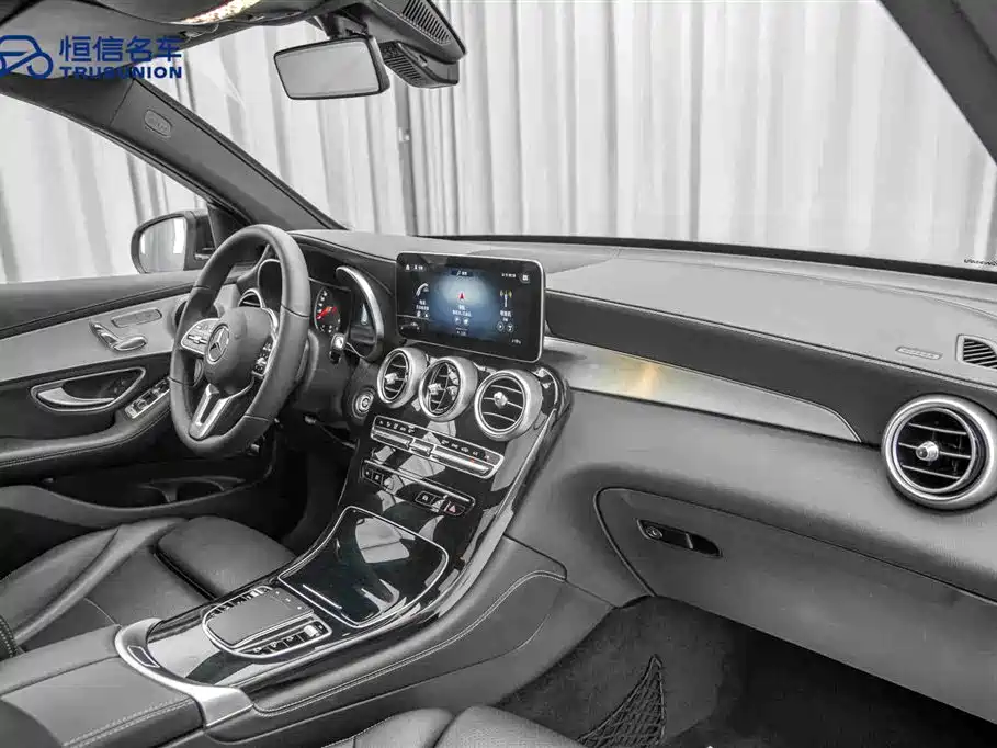 Mercedes-Benz GLC 2020 GLC 260 L 4MATIC Dynamic