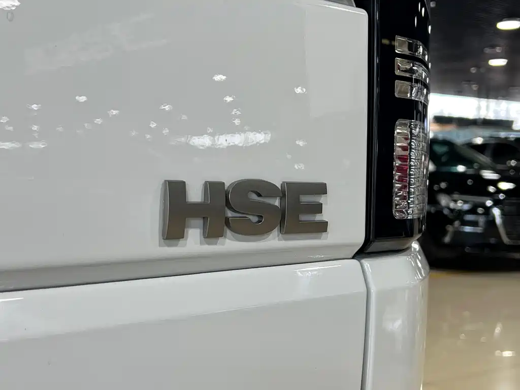 Land Rover Discovery 2016 3.0 SC Black Edition HSE