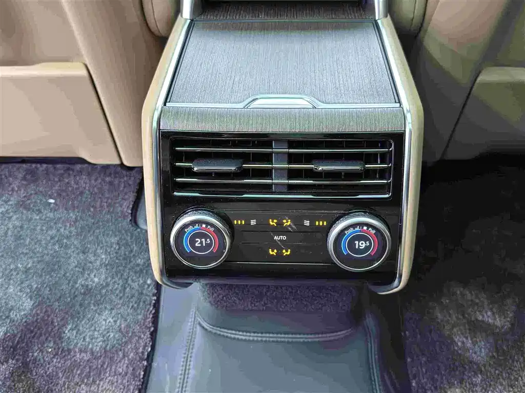 Range Rover 2025 3.0 L6 400PS Autobiography LWB