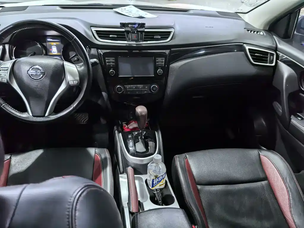 Nissan Qashqai 2017 2.0L CVT Zhixiang Edition China V