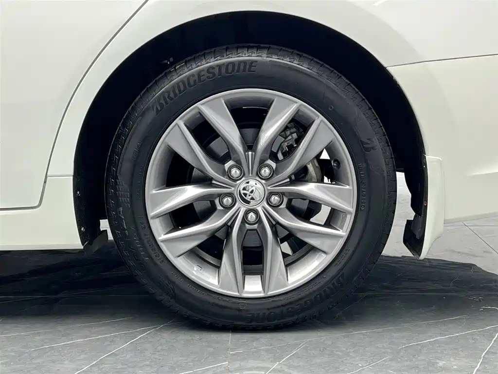 Avalon 2019 Hybrid 2.5L Luxury Edition China VI