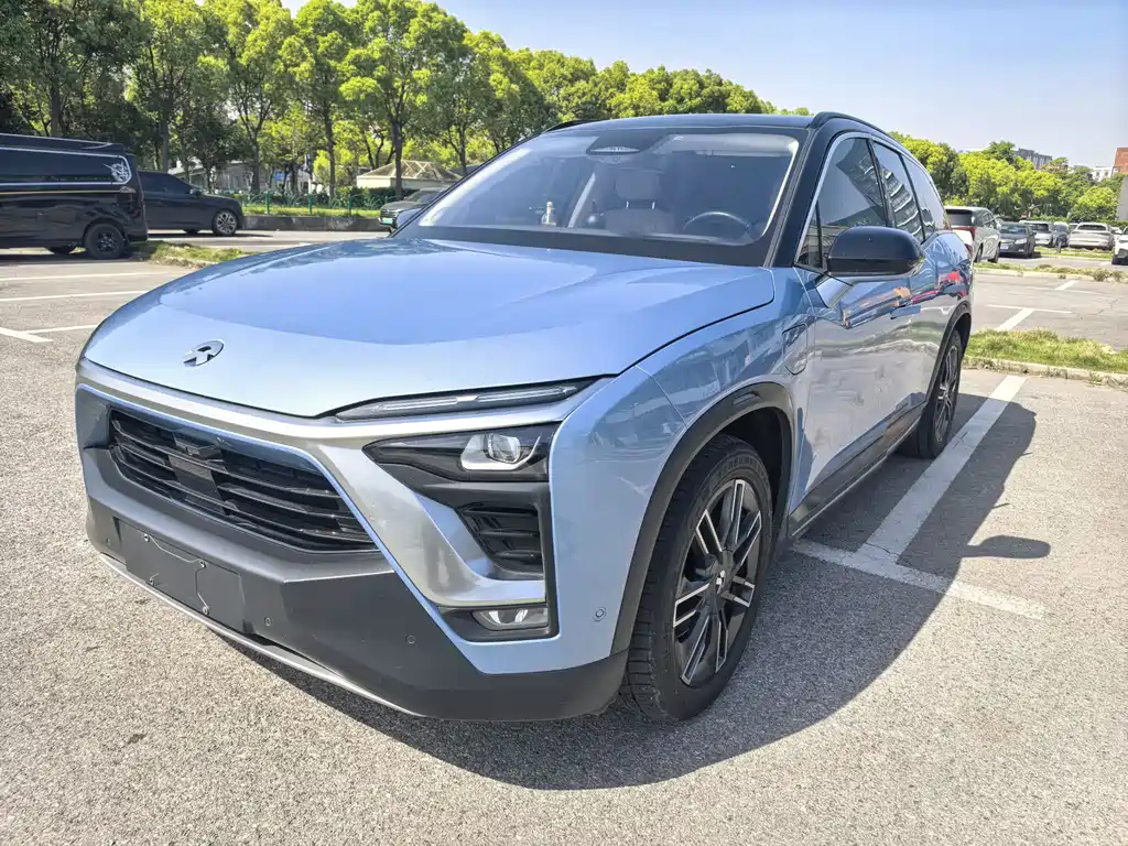 NIO ES8 2018 Founders Edition