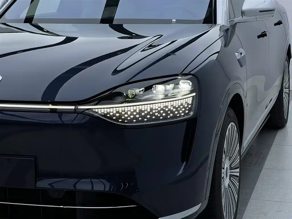 AITO M9 2025 EREV Ultra 52kWh 6-Seater (192-Line LiDAR)