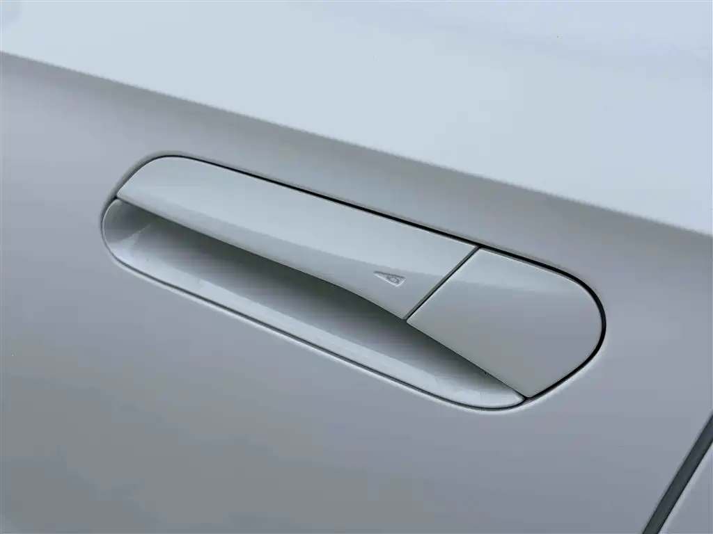 ID.4 CROZZ 2025 Pure Edition